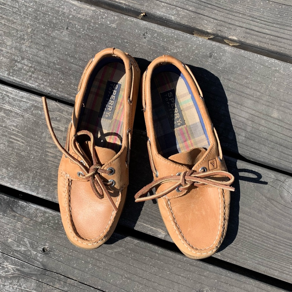 Sperry Tan Leather Boat Shoes Flats